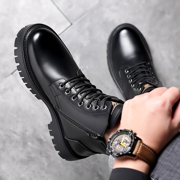 Padded men's winter boots, water-repellent