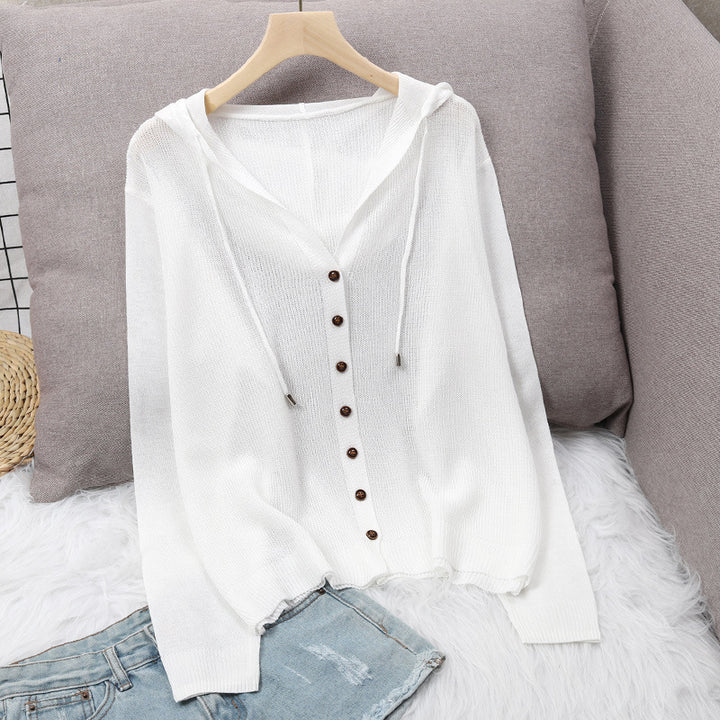 Lady cardigan with hood and elegant wooden buttons Lune London