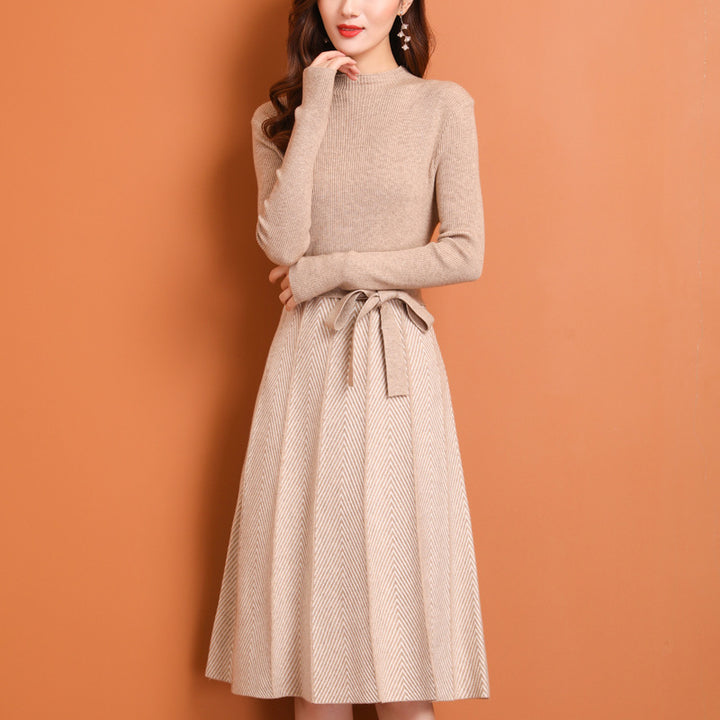 Robe tricotée pour dames avec un haut ajusté et une jupe évasée Chic & Stil
