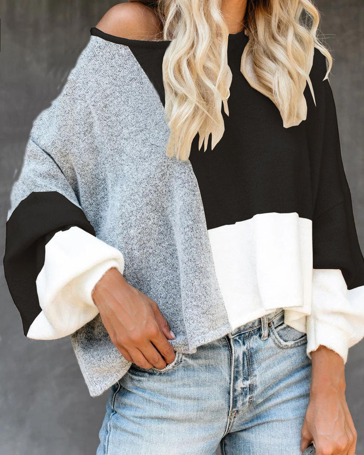 Pull surdimensionné à la mode pour femmes avec une coupe unique et des blocs de couleur contrastés Chic & Stil