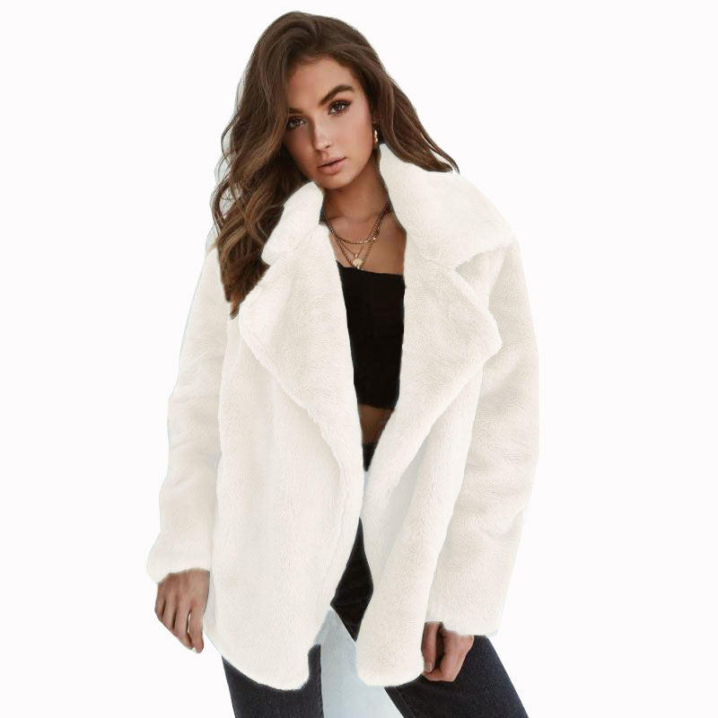 Fleece coat for women with large collar and trendy cut Lune London