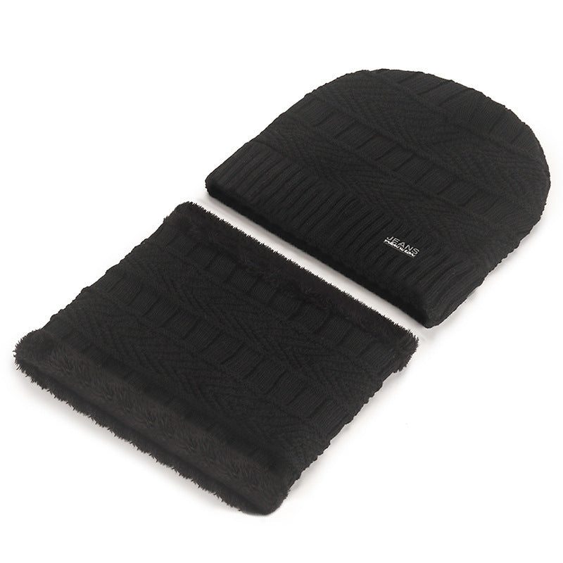 Padded knit hat and scarf set for men