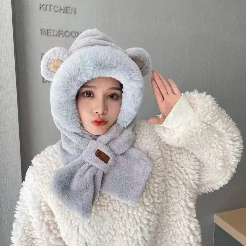 Plush set: hooded scarf and gloves