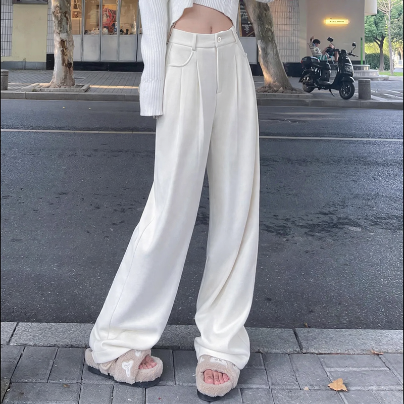 Quilted corduroy pants with wide leg, high waist