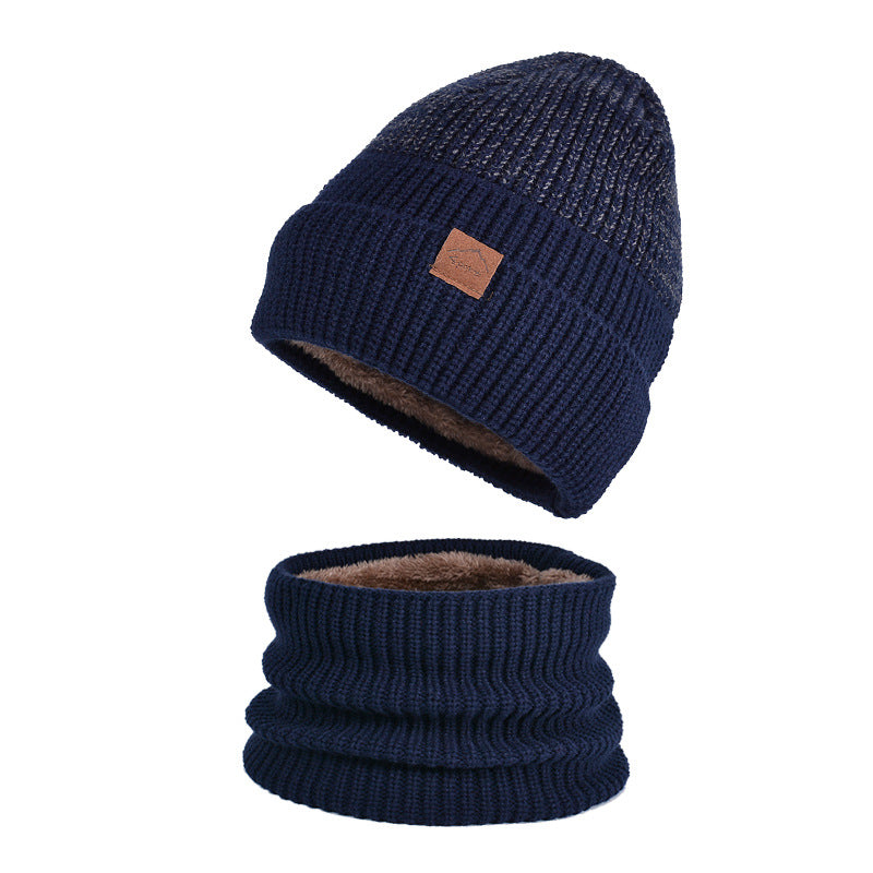 Winter Set: Knitted hat and scarf for outdoor activities
