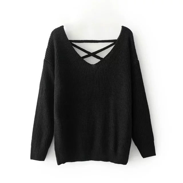 Pull femme décontracté avec décolleté en V profond et design croisé Lune London
