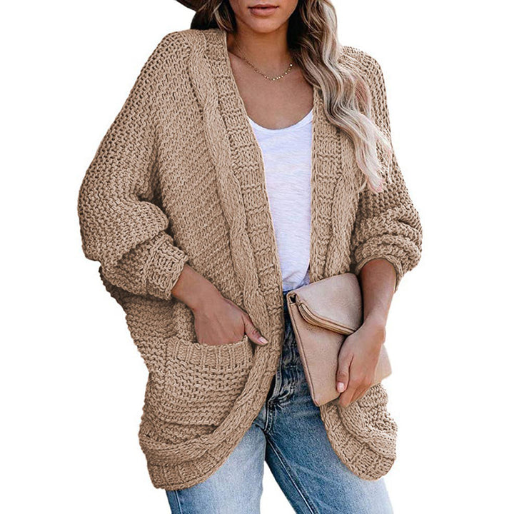Chunky knit cardigan for women with a relaxed silhouette and large pockets Lune London
