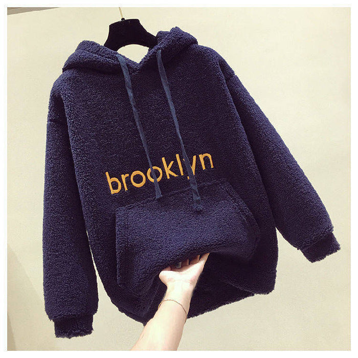Ladies Cozy Fleece Hoodie with Kangaroo Pocket Chic & Stil