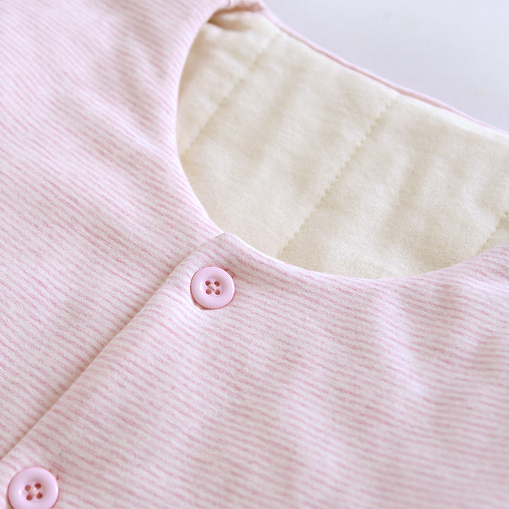 Light women's quilted jacket with cotton filling