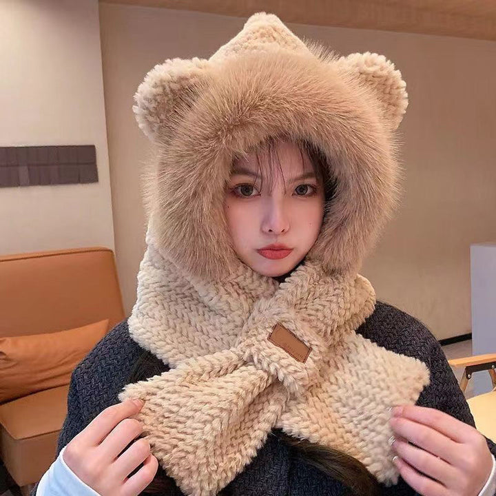 Fluffy set of hat and scarf with bear design