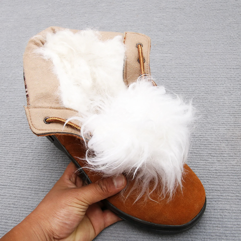Winter boots made of cowhide leather with wool lining and steel toe cap