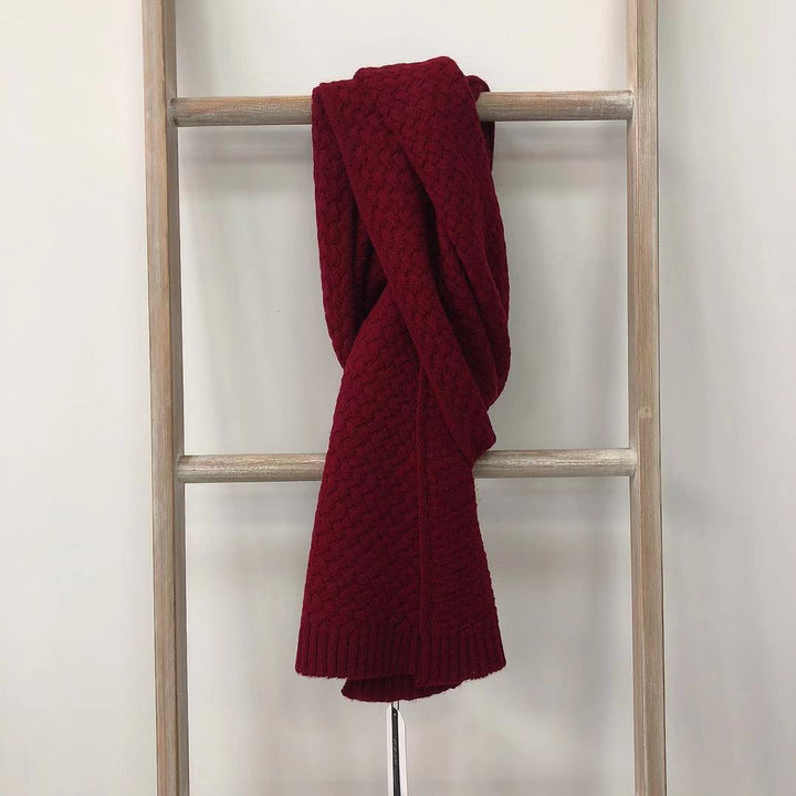 Knitted scarf made of pure merino wool, 185 cm