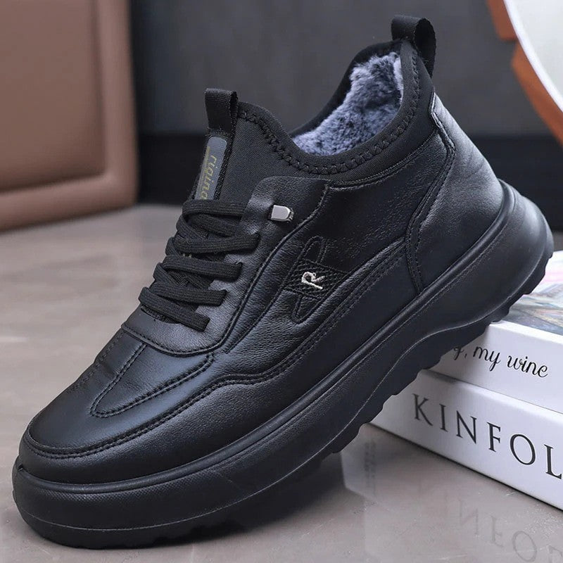 Padded men's winter boots, non-slip