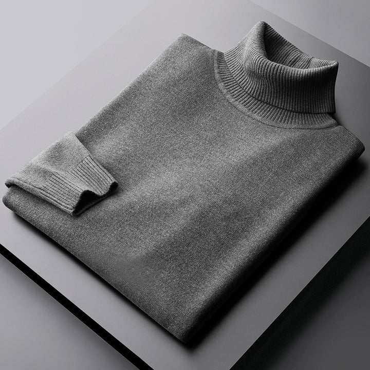 Padded men's knitted sweater with stand-up collar