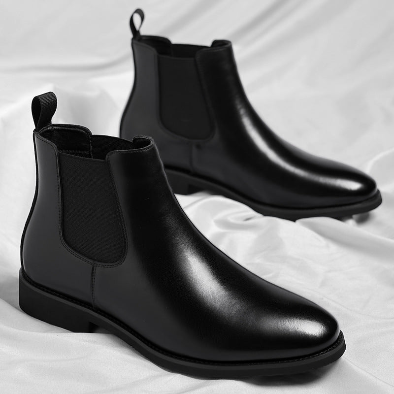 Classic men's Chelsea boots in retro style