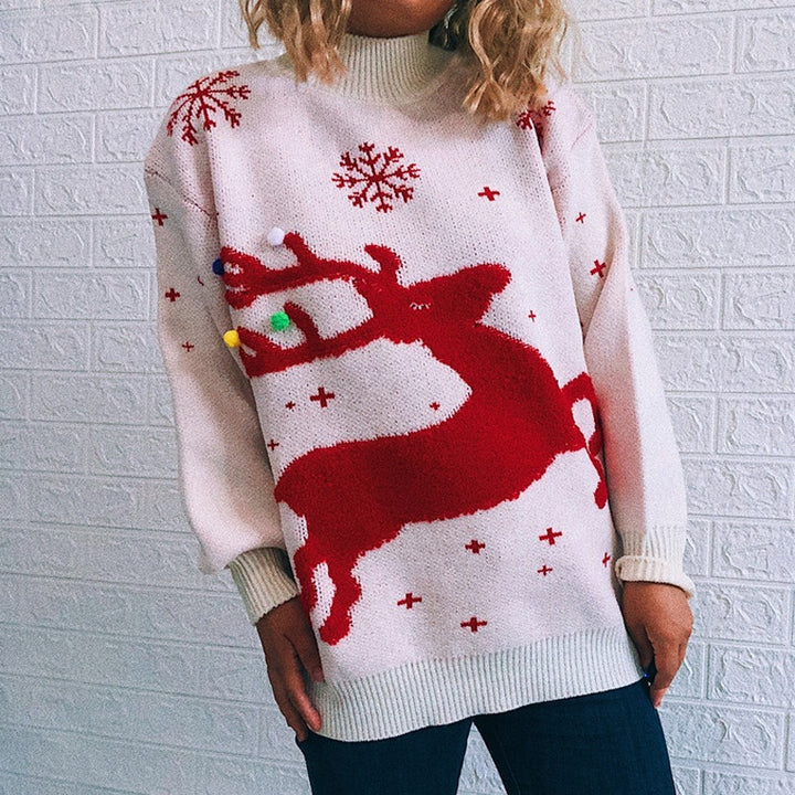 Loose women's Christmas sweater with reindeer motif