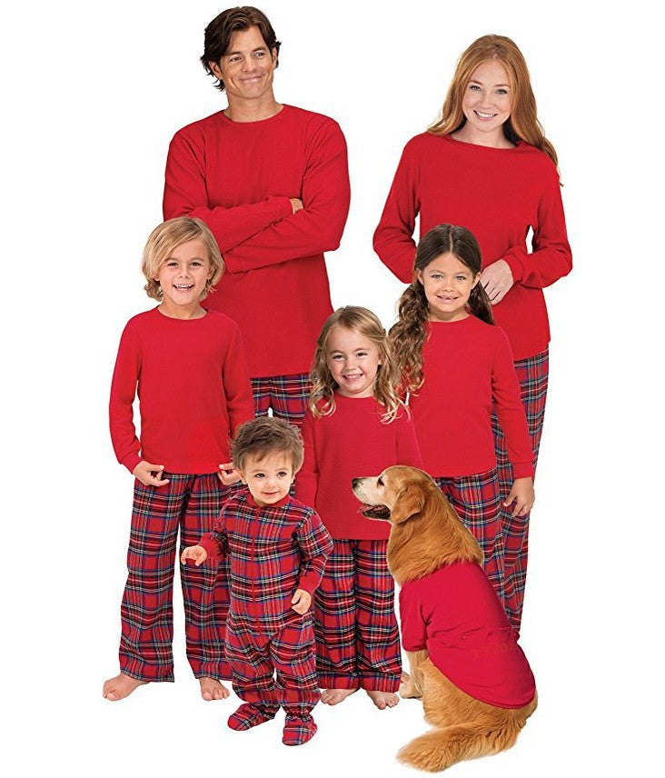 Christmas pajama set with reindeer motif and check pattern