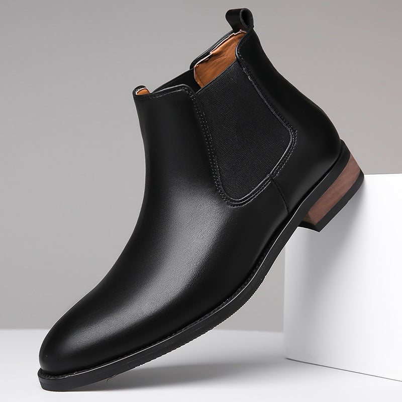 Elegant men's Chelsea boots, leather look