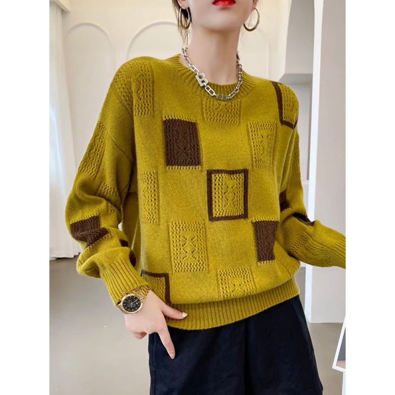 Women's sweater, checked, round neck