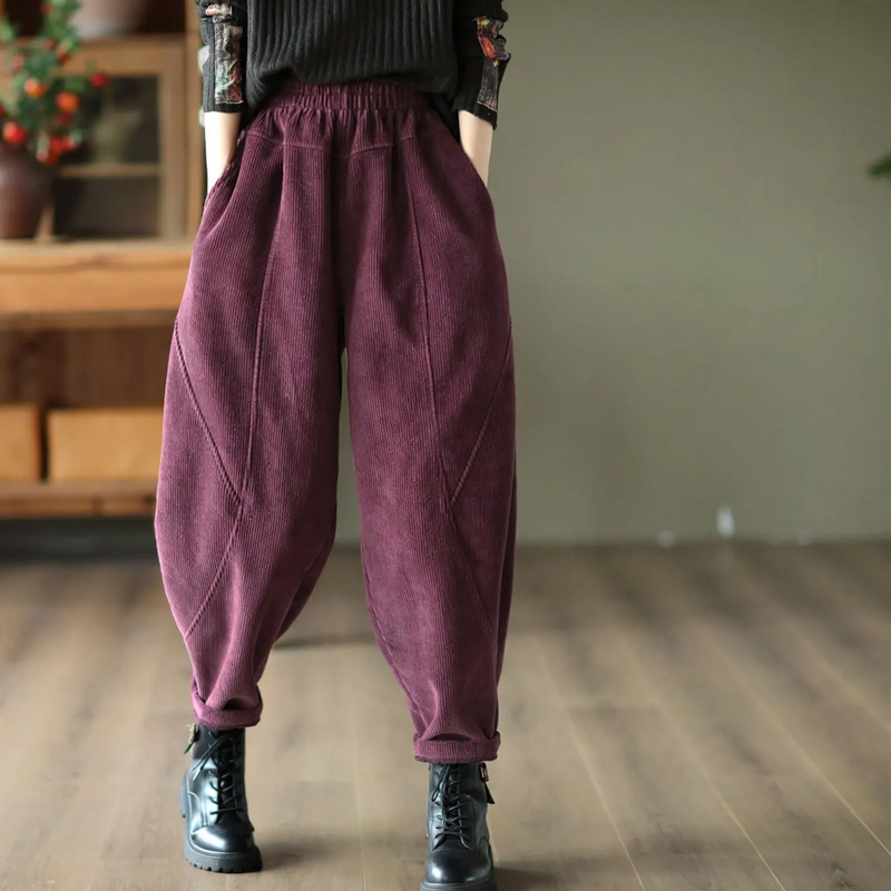 Women's corduroy pants, carrot shape, lined