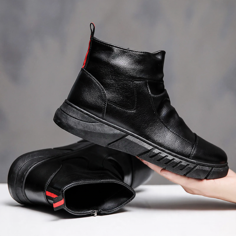 Fashionable men's work boots, ankle-high