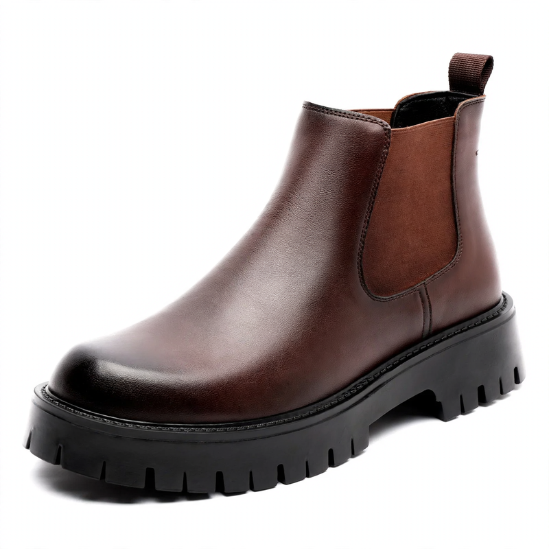 Warm men's Chelsea boots made of leather