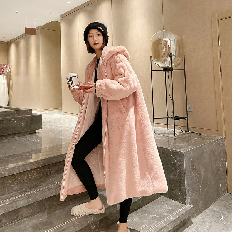 Long coat made of lambskin imitation with hood