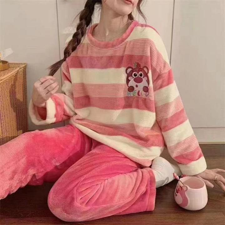 Women's pajamas, flannel, long-sleeved, playful design