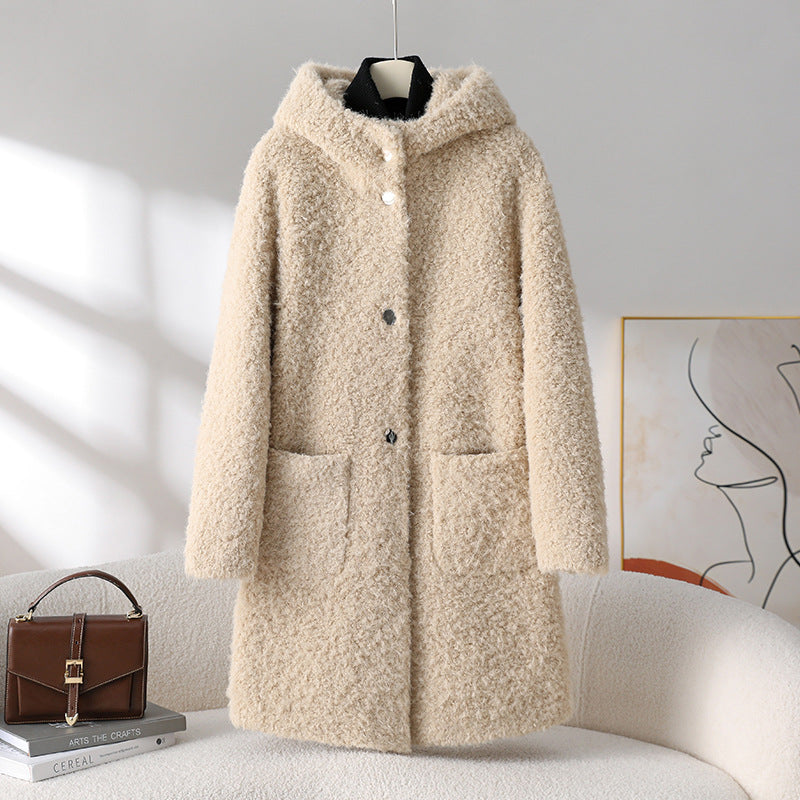 Women’s sheepskin coat with hood, mid-length