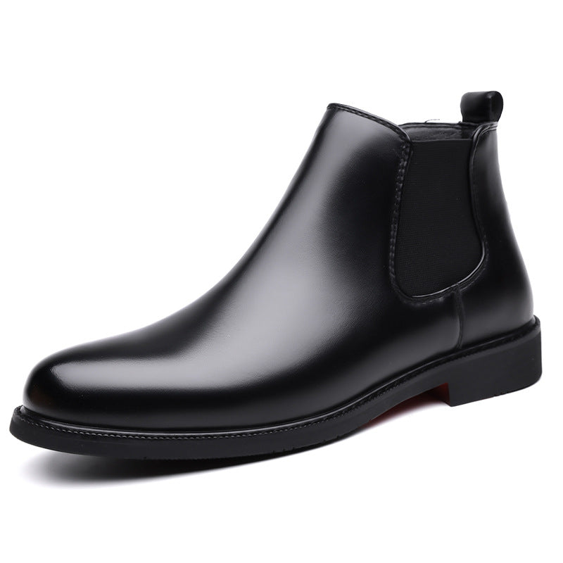 Robust men's work boots made of leather