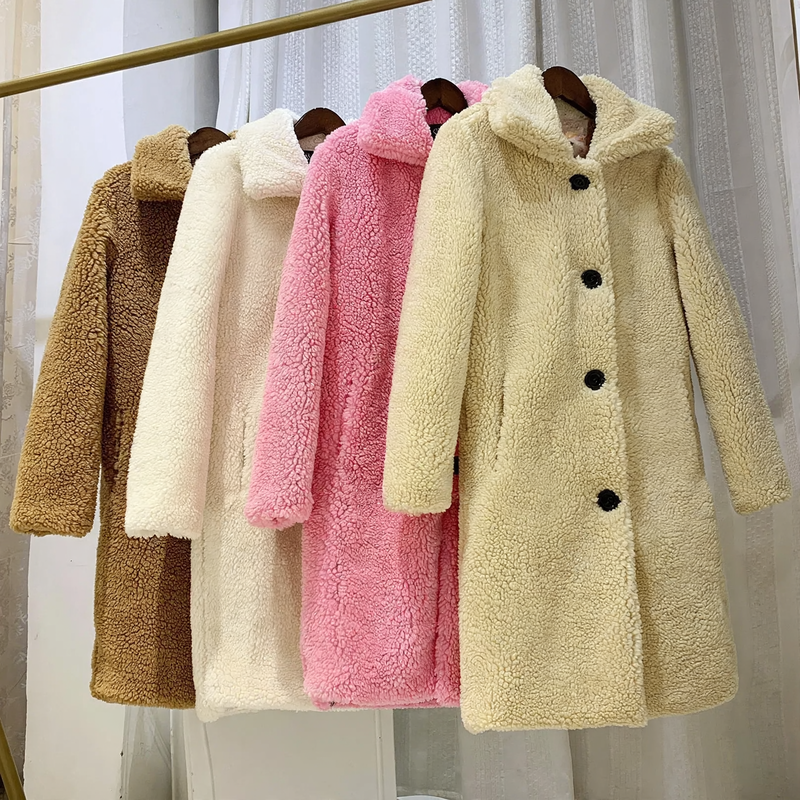 Women's coat made of sheared lambskin with stand-up collar