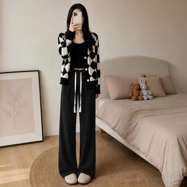 Women's corduroy pants with lamb fleece lining