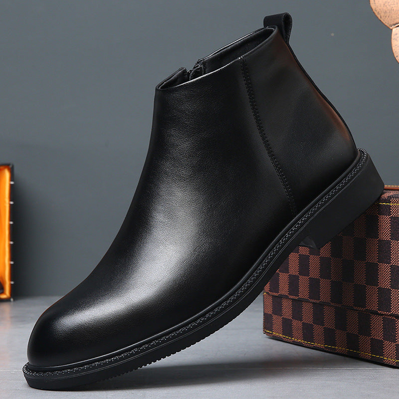 Padded men's leather boots, lace-up ankle boots