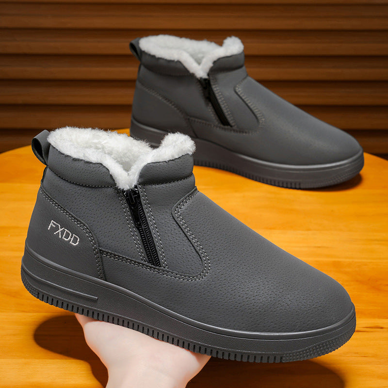 Padded men's winter boots, water-repellent, slip-on model