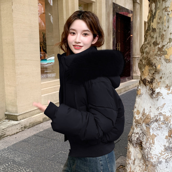 Short women's winter jacket with removable hood