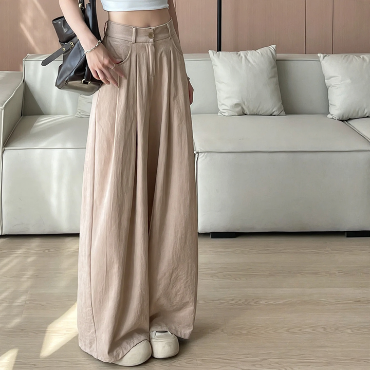Padded women's cord trousers in straight fit