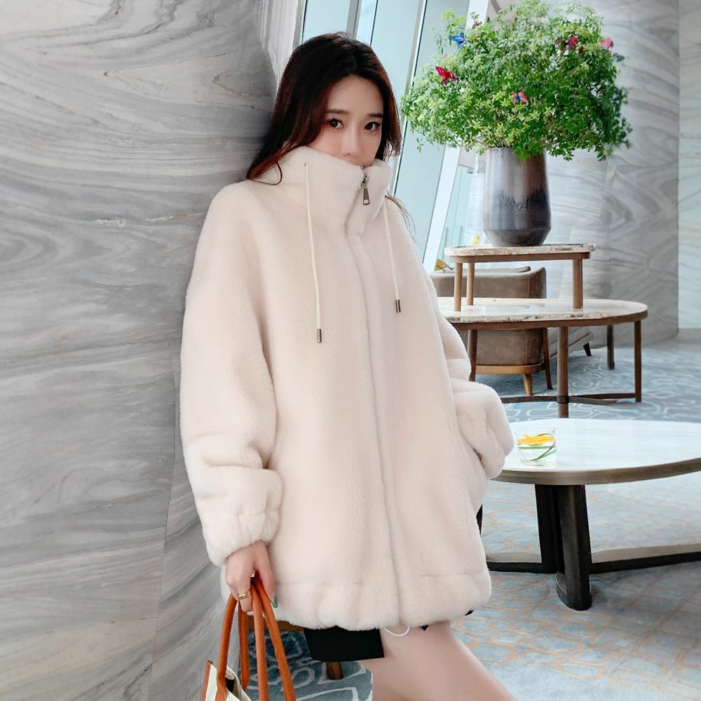 Padded coat made of lambskin imitation