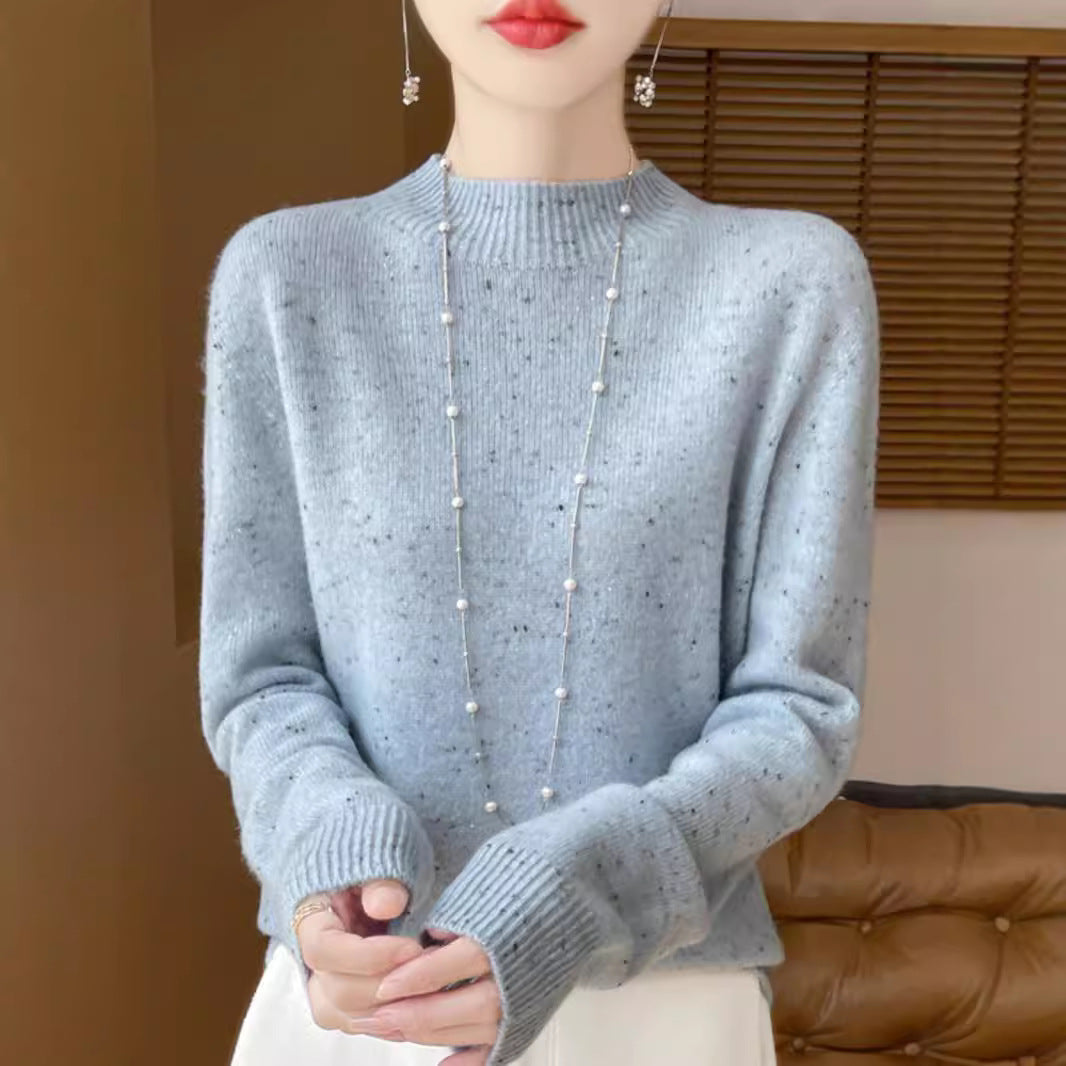 Women’s pullover made of pure wool with stand-up collar