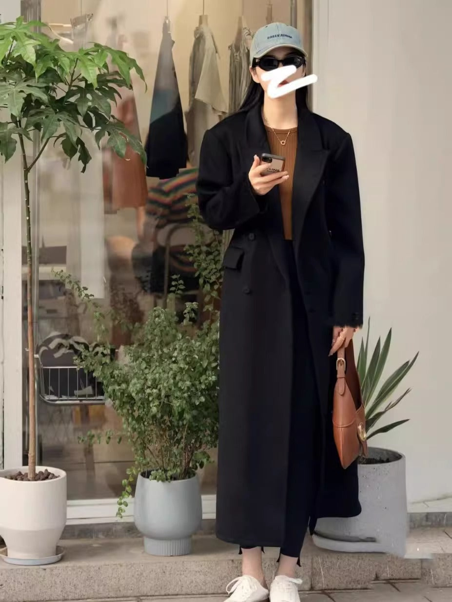 Tailored women's coat made of double-sided wool fleece