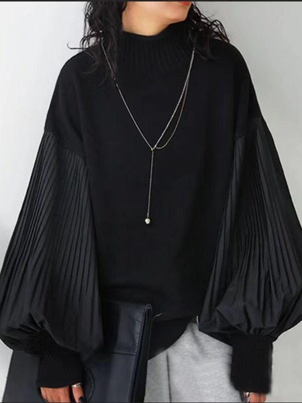 Casual sweater with balloon sleeves and pleat details