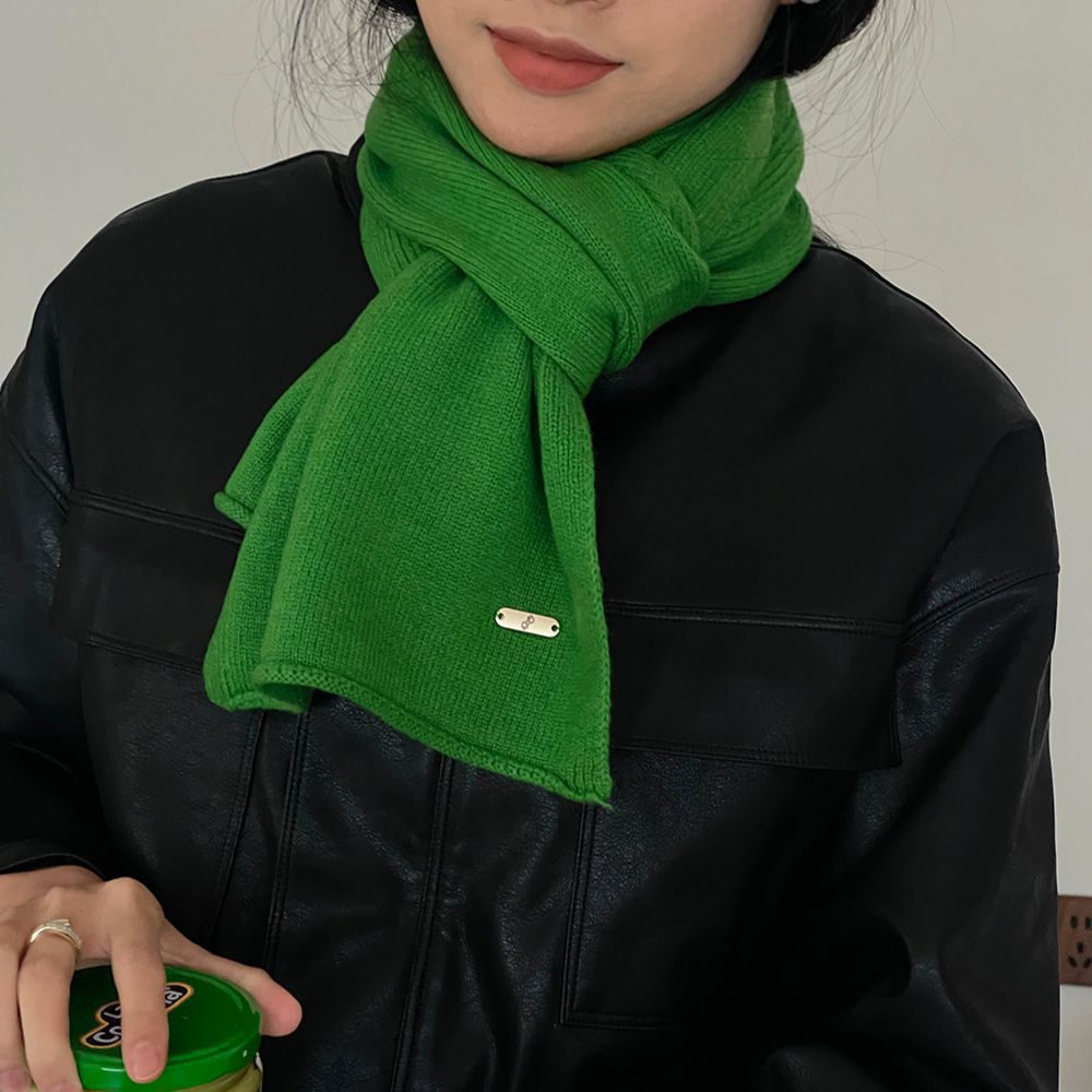 Warming scarf made of merino wool