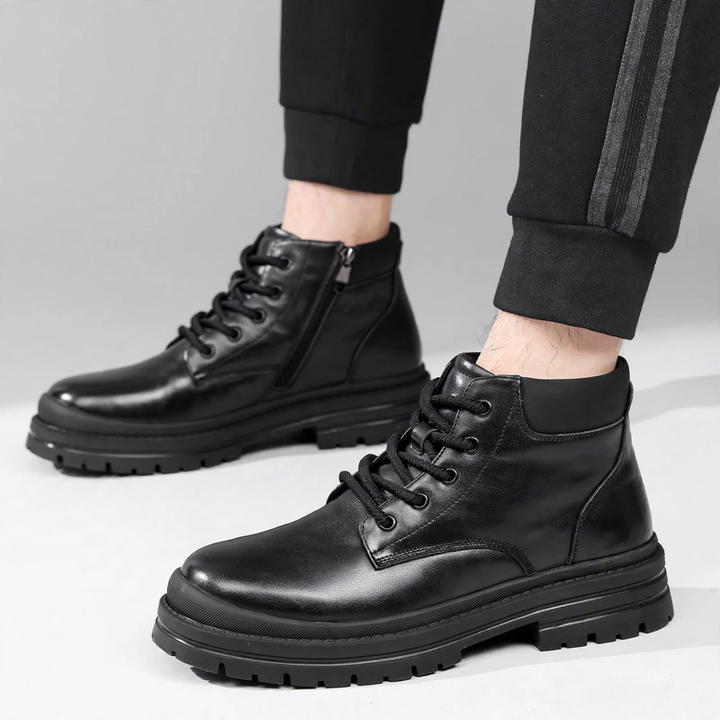 Padded men's Martin boots made of cowhide leather