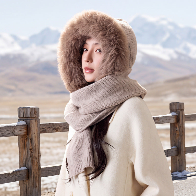 Women’s set of hat and scarf, lined