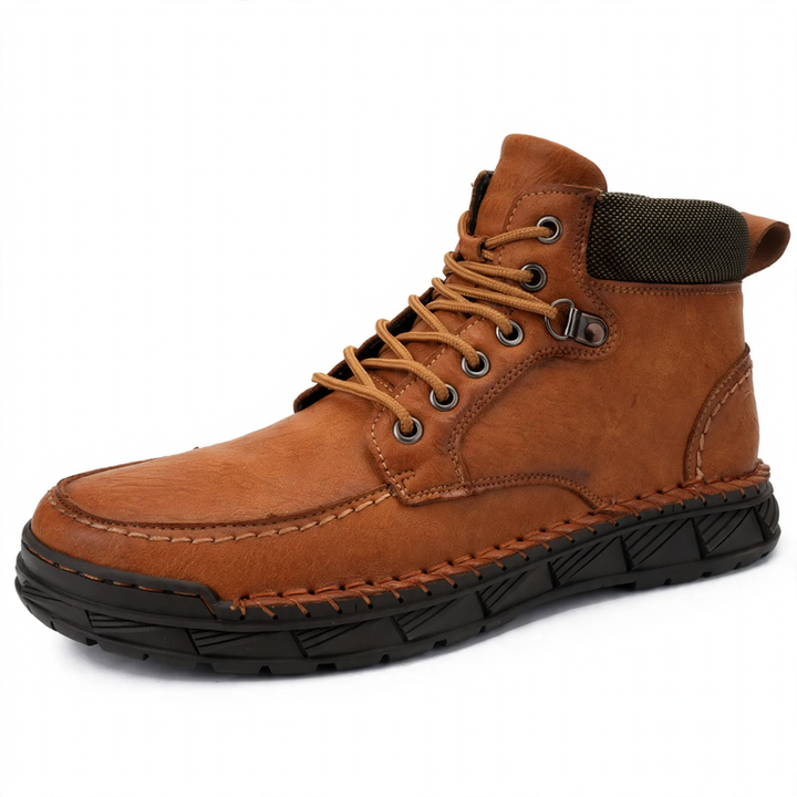 Insulated winter boots, warm and breathable