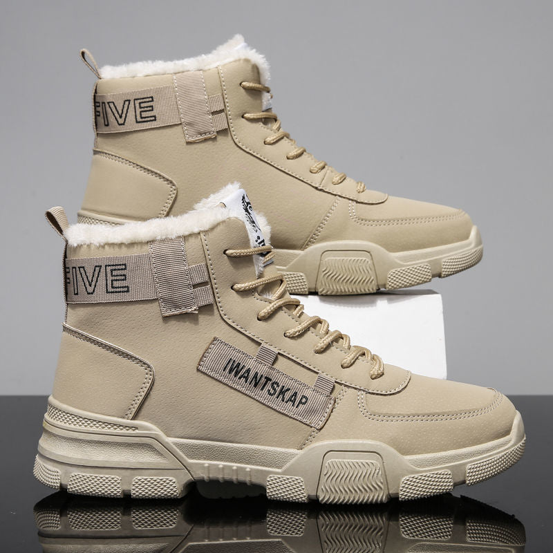 Padded men's winter boots, mid-height shaft