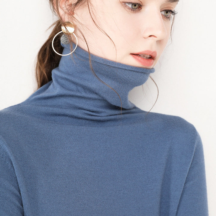 Short roll-neck knit sweater made of wool blend