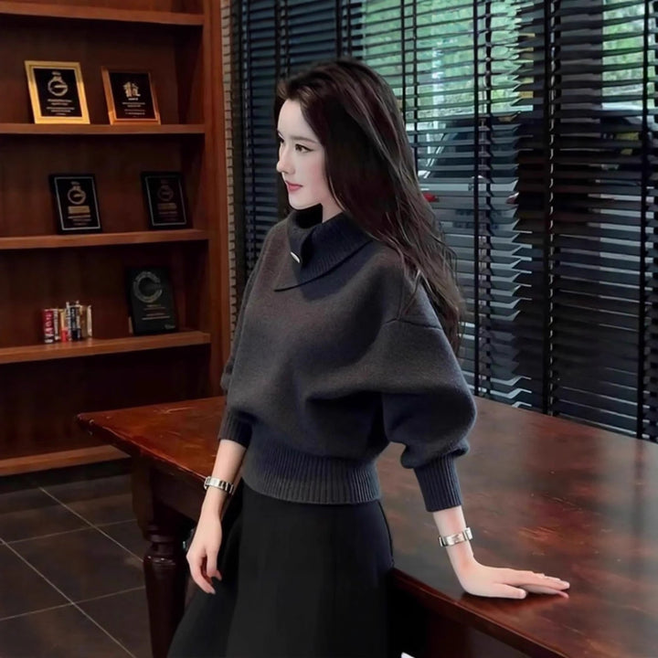 Casual turtleneck knitted sweater