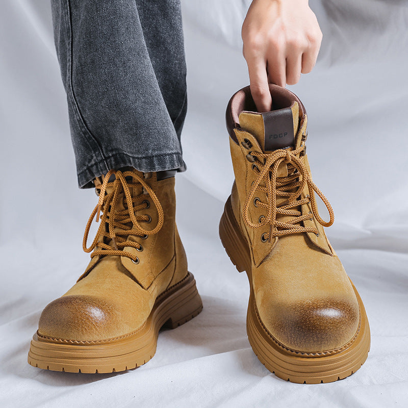 Padded men's work boots, vintage style