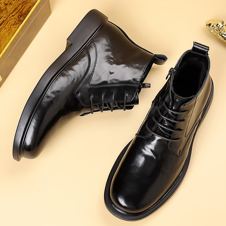 Padded men's leather boots for winter