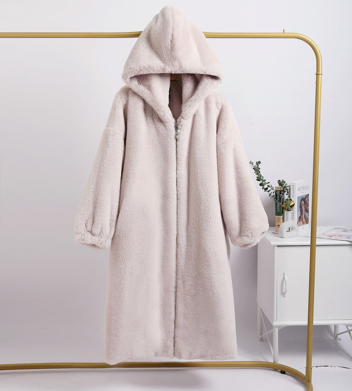 Long coat made of lambskin imitation with hood